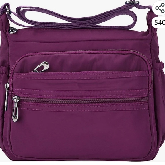 Crossbody 🥳 - Picture 8 of 10